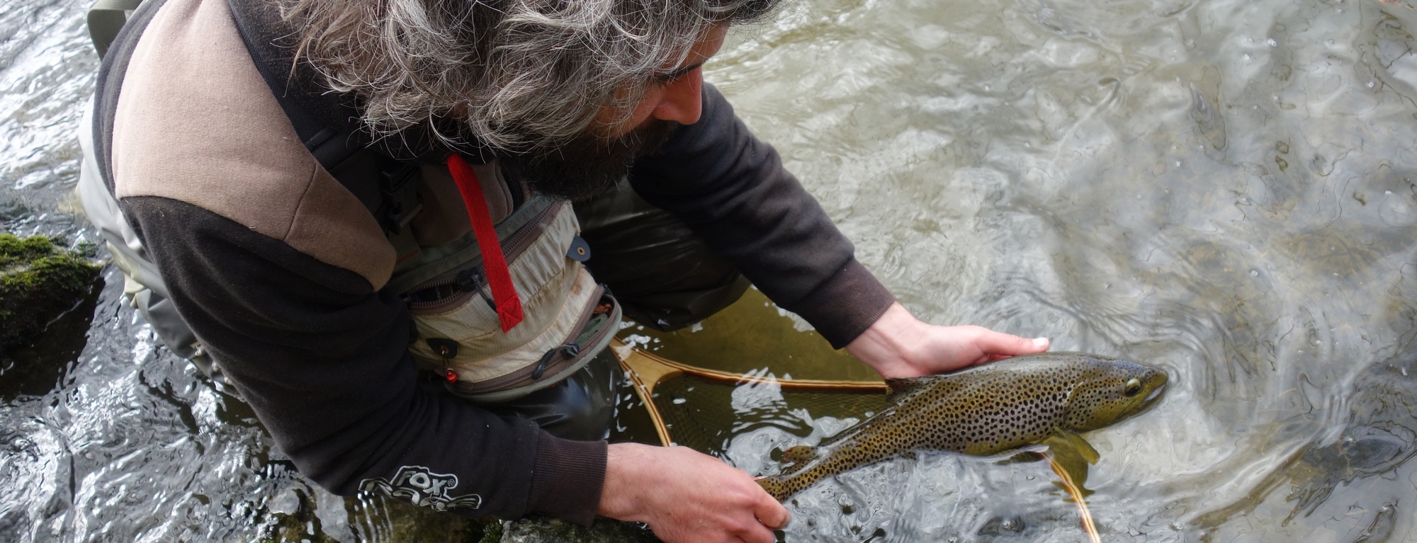 Pêche en nymphe au toc - Guide de pêche truite Aude - Ariège - Pyrénées